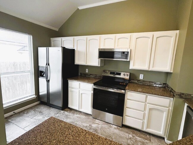 Building Photo - 8512 Westway Cove