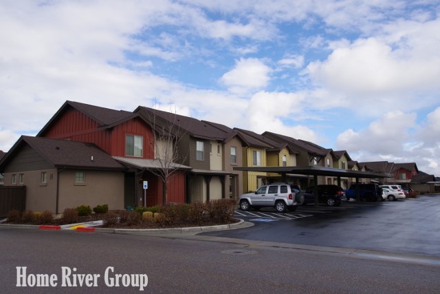 Foto principal - 1465 W Deer Crest St