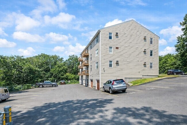 Foto del edificio - 7 Gibbs St