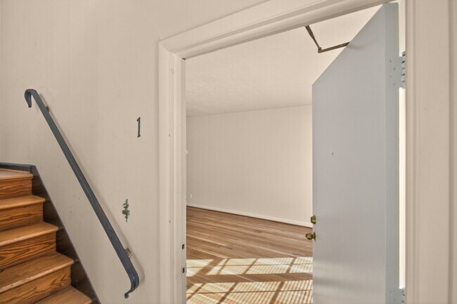 Foto del edificio - 333 Lambert St