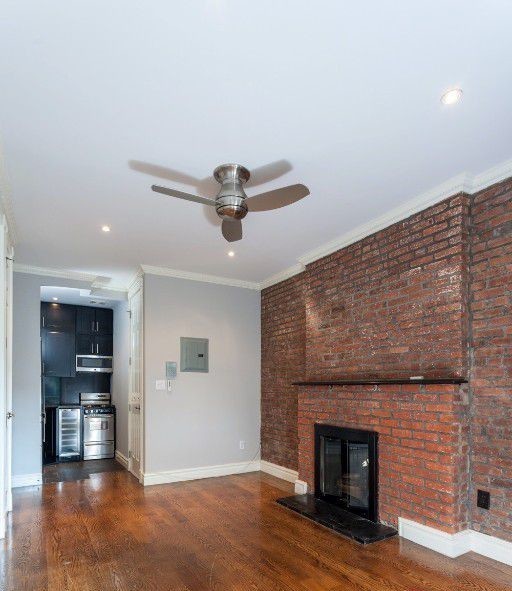 Foto principal - 564 Hudson St
