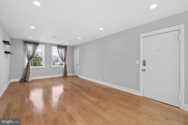 Foto del edificio - 3476 S Utah St