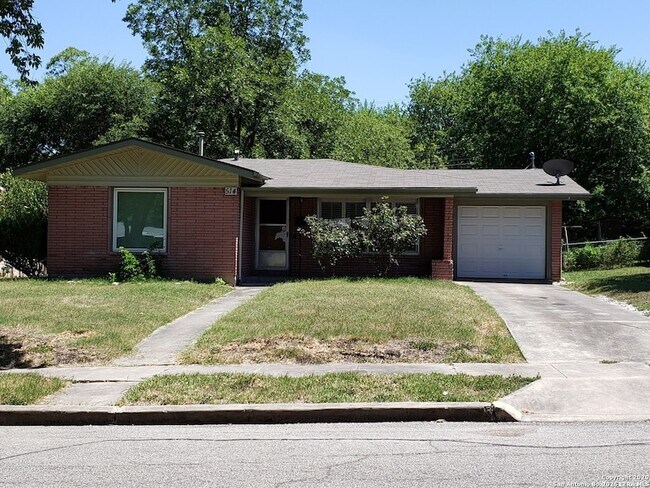 Photo - 514 Adrian Drive House