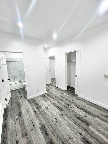 Foto del edificio - 5495 Atlantic Ave