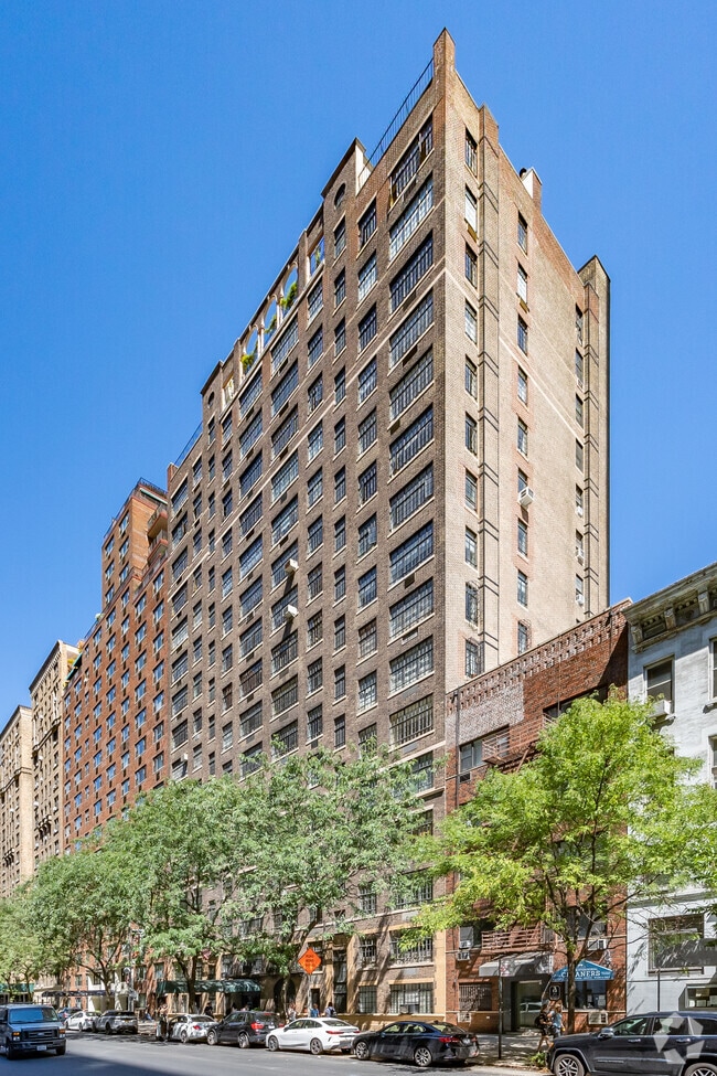 Building Photo - Walton Hall Apartments