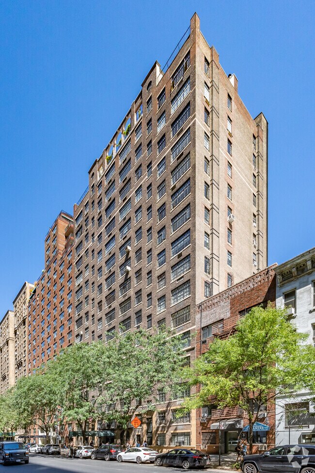 Foto del edificio - Walton Hall Apartments