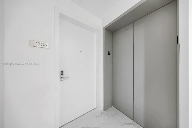 Photo - 700 NE 24th St Apartment