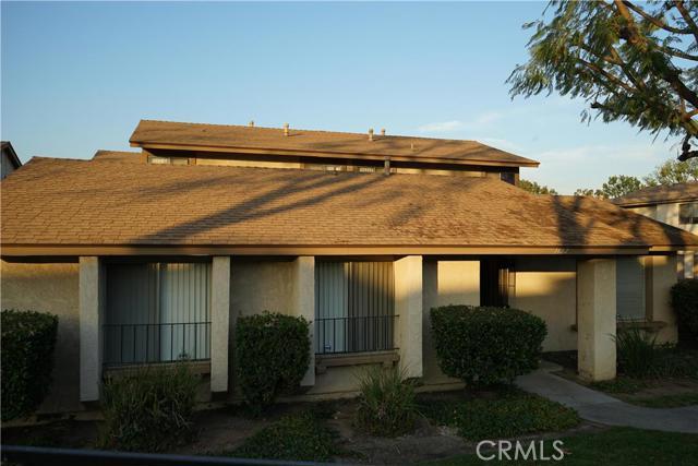 Foto del edificio - 1422 Countrywood Ave