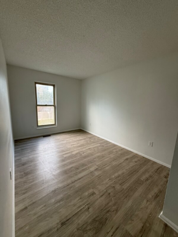 Foto del edificio - 2708 W 98th Dr