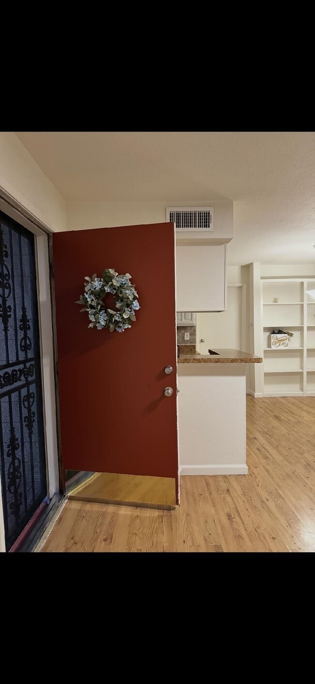 Building Photo - 12955 Woodforest Blvd