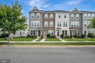 Building Photo - 6616 Ballenger Run Blvd