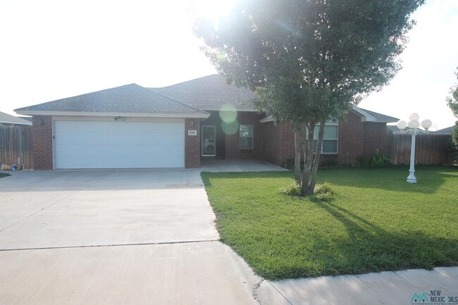 Building Photo - 1705 Tiffani Ln