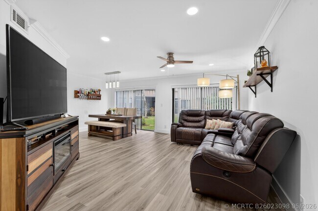 Building Photo - 1672 Cypress Pointe Dr