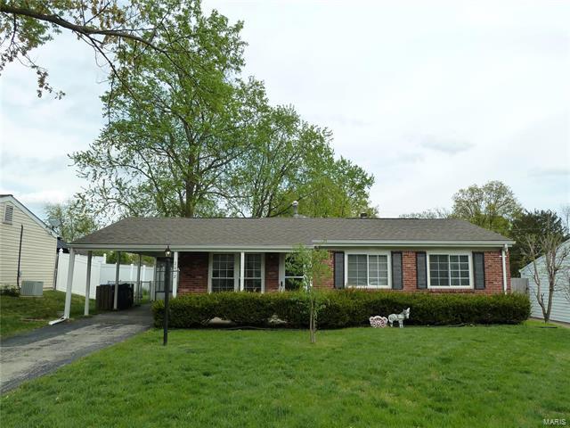 Primary Photo - 2812 Sugar Tree Ln