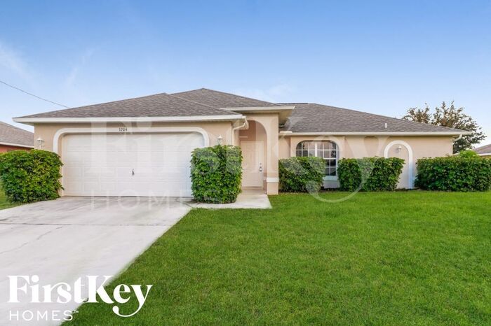 Foto principal - 3204 11th St W