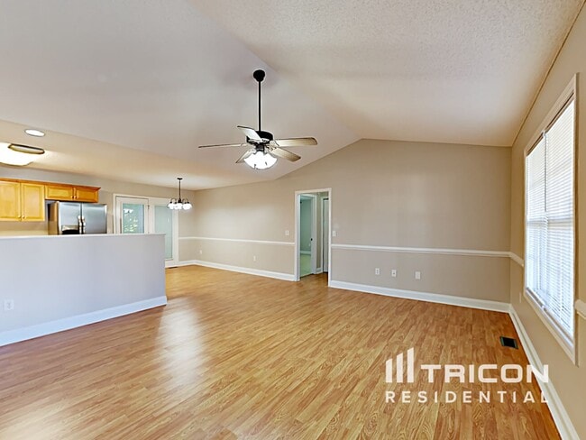 Building Photo - 657 Beavers Cove Ln NW