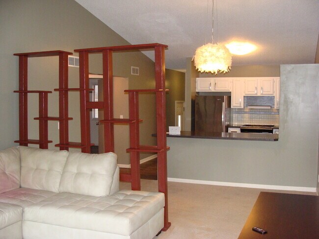 Foto del edificio - Bradford Place 2 Bedroom Condo