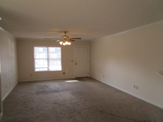 Foto del edificio - 345 Wildwood Ave