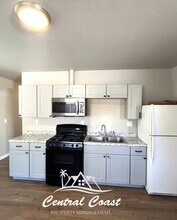 Building Photo - 0 S Hart Dr