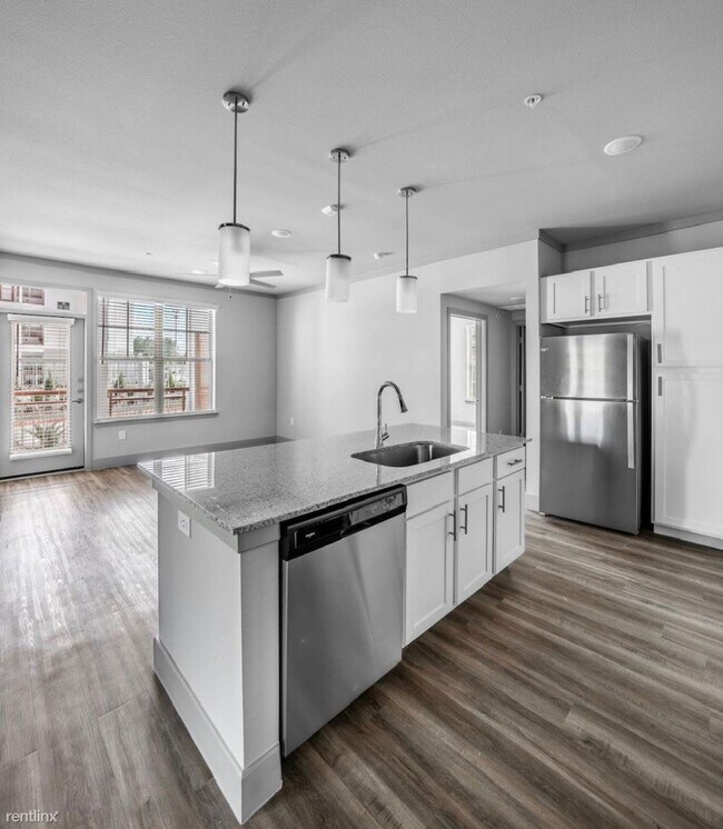 Foto del edificio - 2 br, 2 bath Condo - 12702 Lexington St , ...