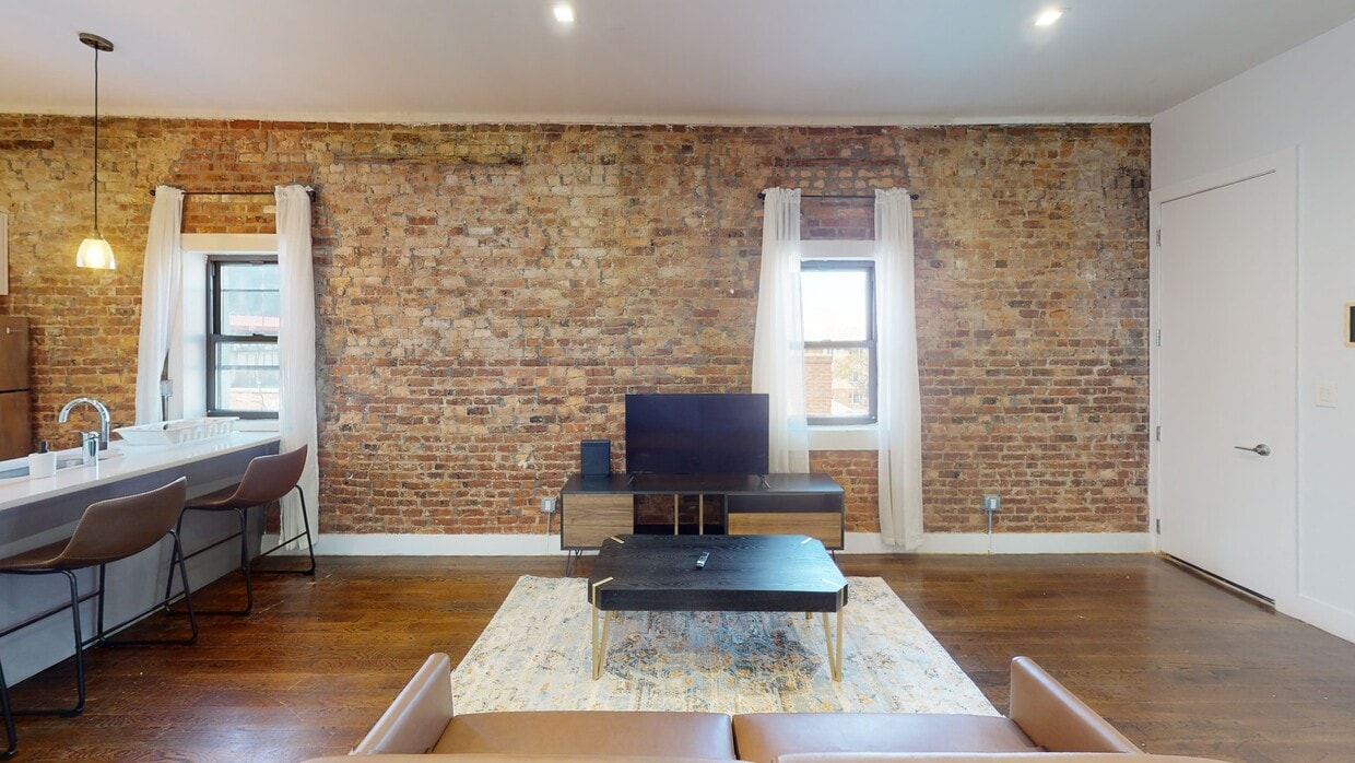 Photo - Room in Shared 4 bed/2 bath home