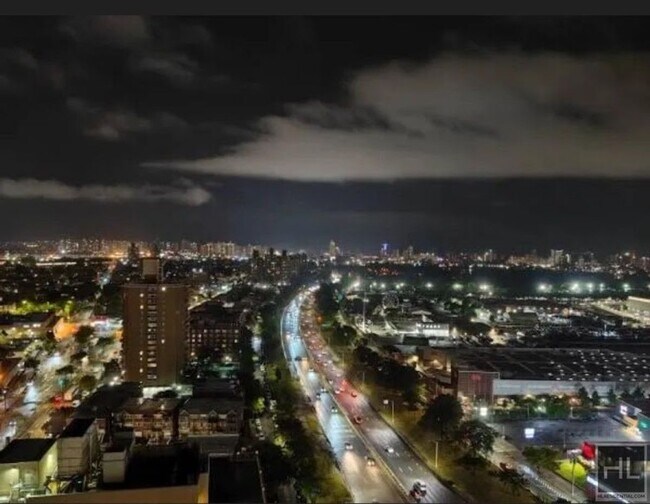 Foto del edificio - Cropsey Avenue
