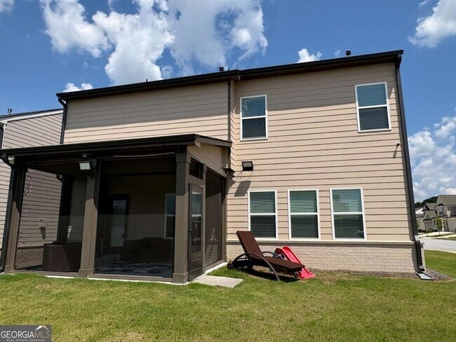 Foto del edificio - 304 Sterling Creek Wy