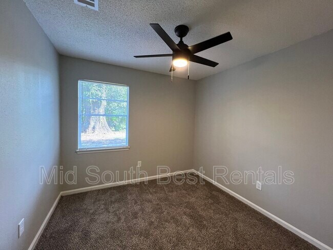 Foto del edificio - 3526 Arnold Rd