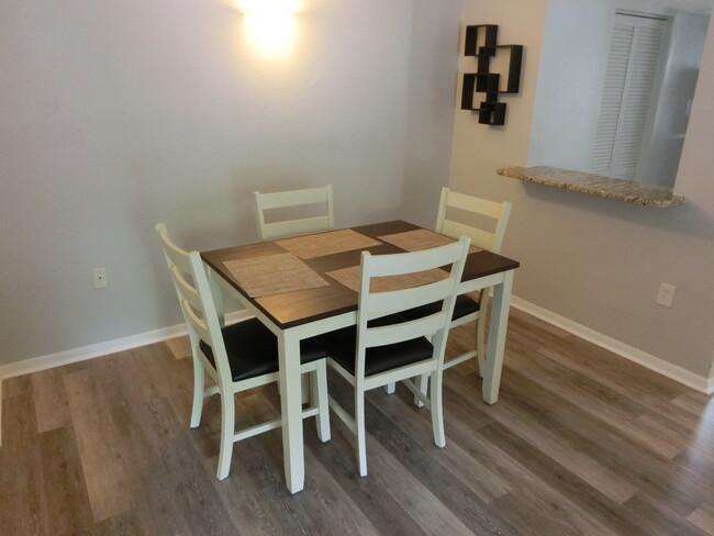 Dining Room - 320 N Bayshore Blvd