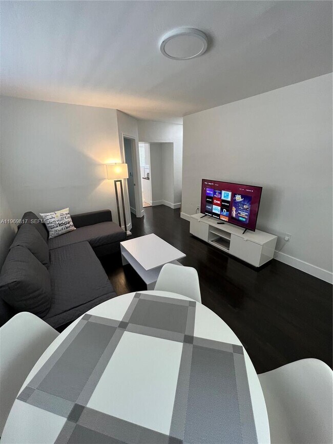 Foto del edificio - 620 Jefferson Ave