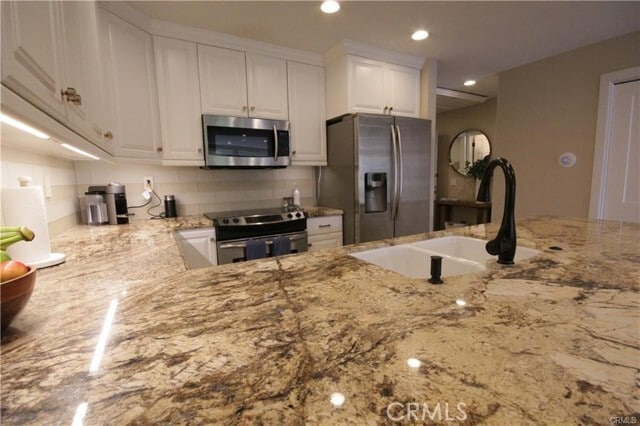 Building Photo - 6221 Marina Pacifica Dr N