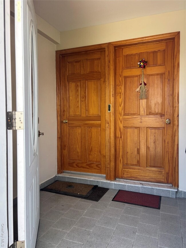 Building Photo - 47 Hartwell Pl