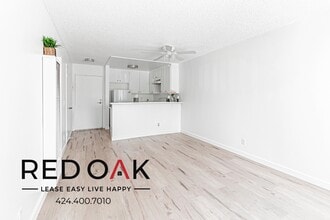 Building Photo - 16200 Vermont Ave