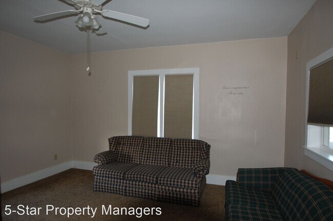 Foto del edificio - 3 br, 2 bath House - 1001 West Market Street
