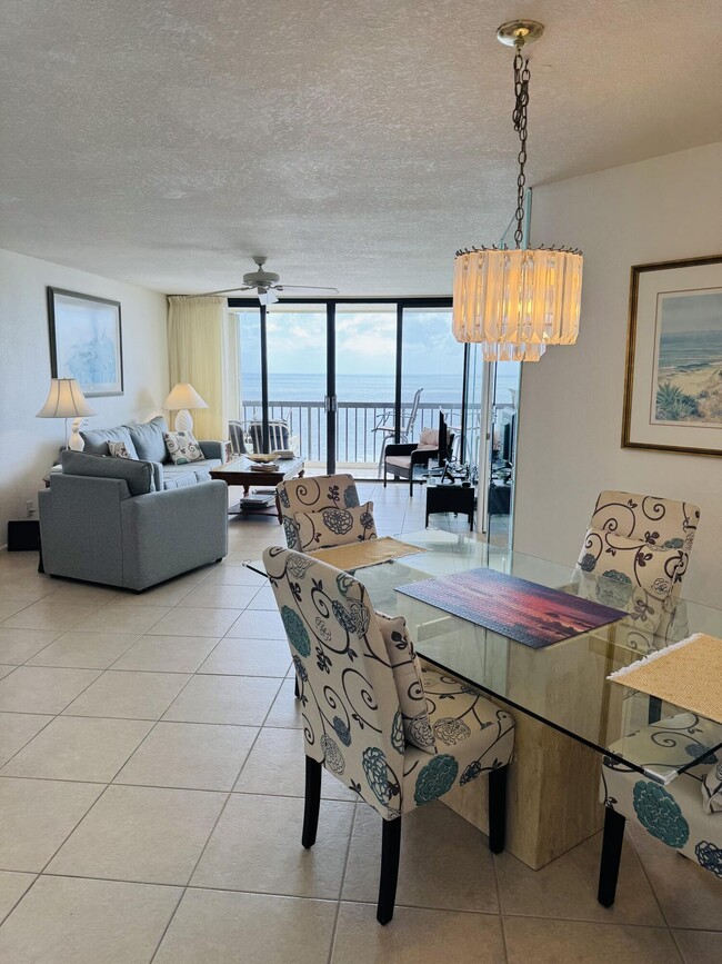 Building Photo - 9500 S Ocean Dr