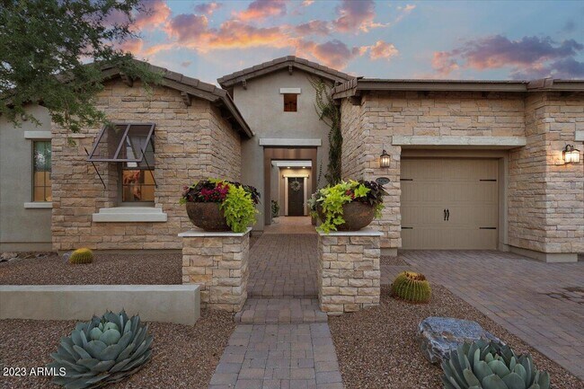 Foto del edificio - 5434 E Las Piedras Way