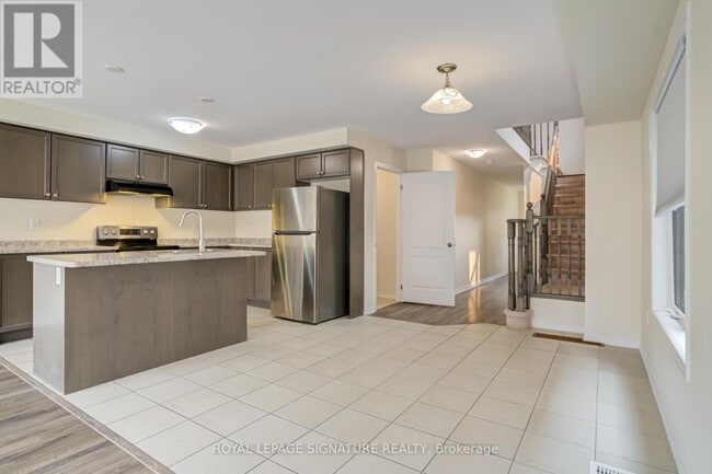 Building Photo - 7774 Hackberry Trl