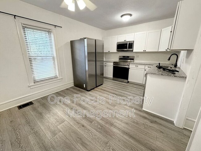 Building Photo - 1317 Elmira St