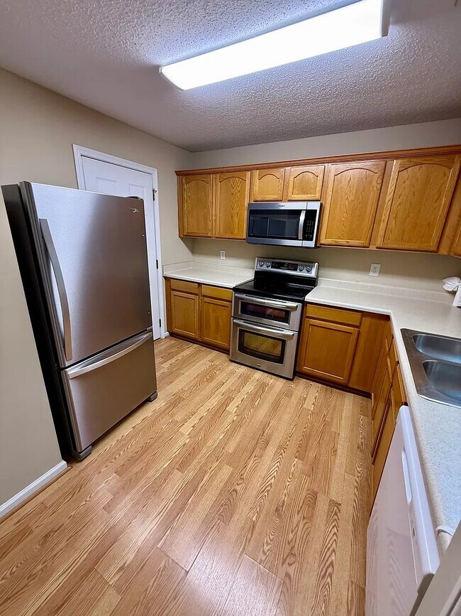 Foto del edificio - 531 Fox Creek Crossing