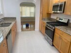 Foto principal - 1313 S Van Ness Ave