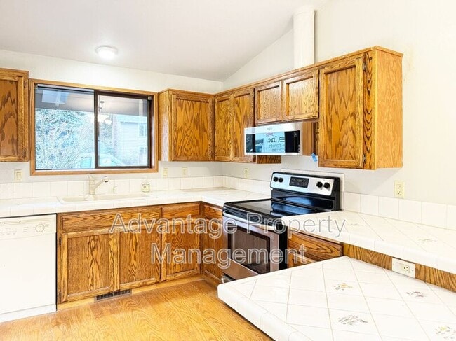 Foto del edificio - 3698 NW Oleander Pl