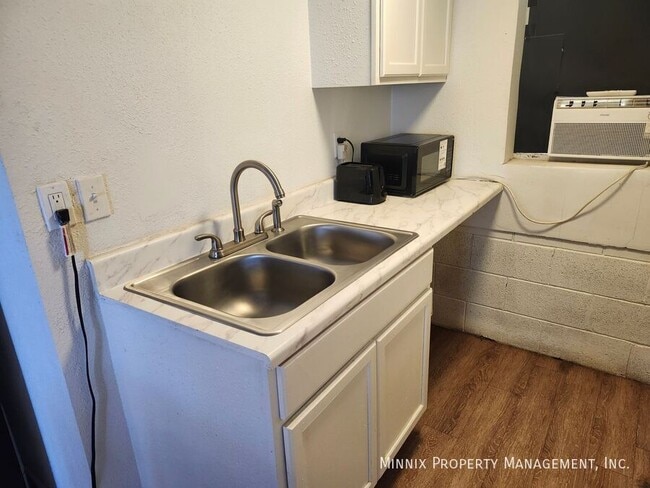 Foto del edificio - 3702 Avenue R