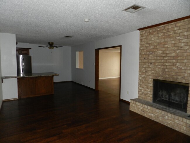 Building Photo - 301 NW 63rd St