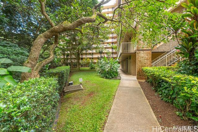 Foto del edificio - 95-269-269 Waikalani Dr
