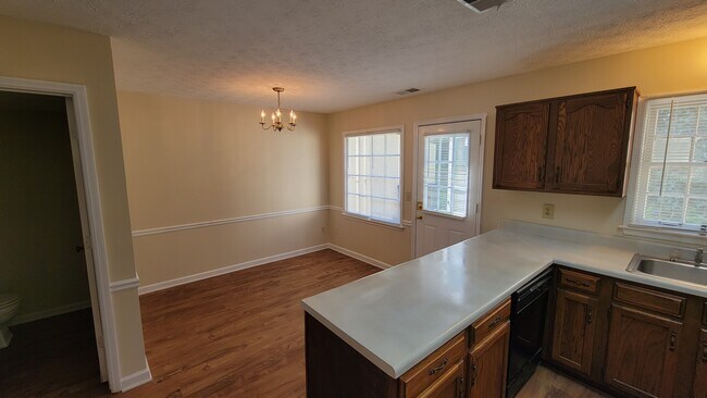 Building Photo - 4344 Redgate Rd