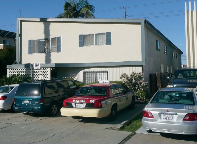 Building Photo - Kansas Street Apartments