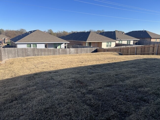 Building Photo - 13812 Klinsman Rd