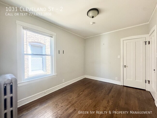 Building Photo - 1031 Cleveland St