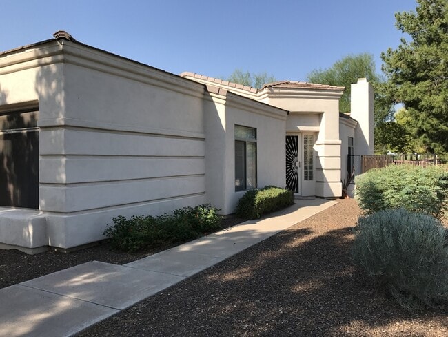 Building Photo - Gated Community - Golf Course Lot - 3 Bed ...