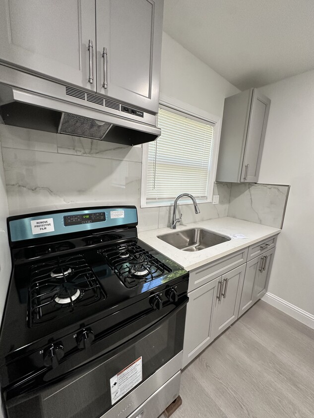 Photo - 1532 Woolsey St (Berkeley, CA)
